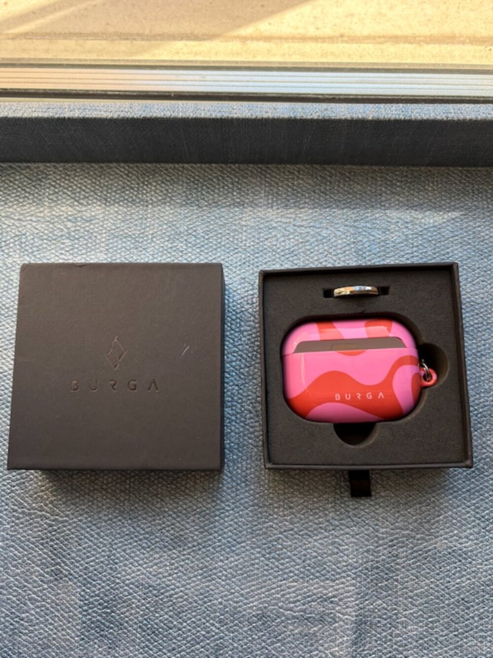 BURGA Ride The Wave AirPods Pro Case - New in Box - Picture 3 of 6